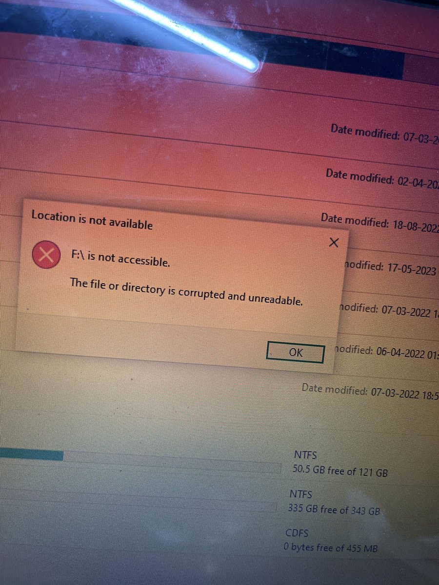 colacoalistair8's tweet photo. @Flipkart @flipkartsupport has lost it reliability in terms or quality and basic product check. I had ordered @Seagate hard disk which was delivered to me on 2nd May 2023 and it turned out to be defective and warranty was expired in 2021. PFA of images for more details. https://t.co/PJEDLGXm55