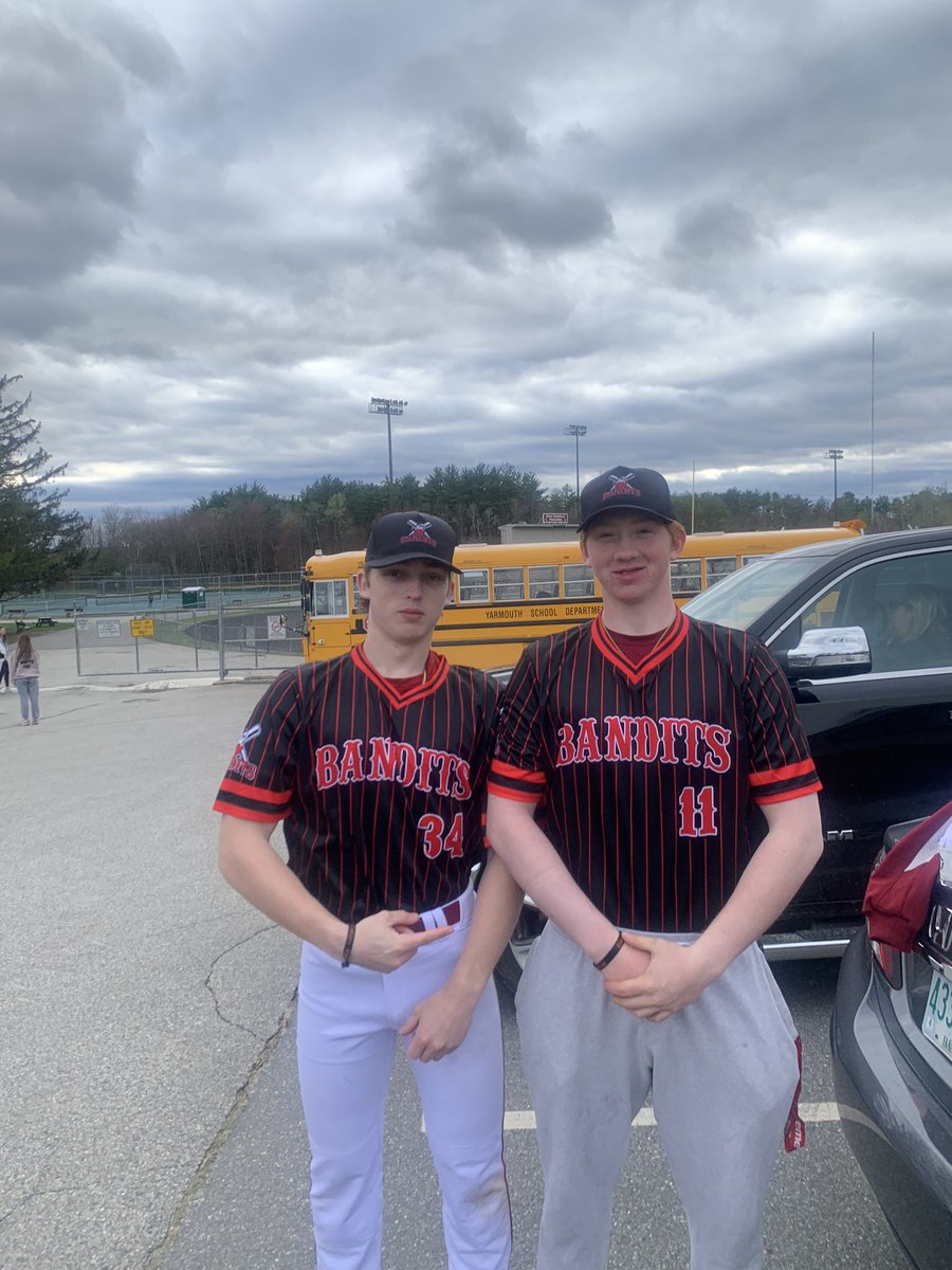 Couple of Bandits @M_Coffey34 and @11ajl_ having a day in season finale 3Hs for each dude. Both went yard with Coffey jacking 2 with 5 RBI. 2 uncommitted college lvl talented players. Have contributed consistently throughout the spring in HS. Big parts of the 2023 Bandits. LFG!!!