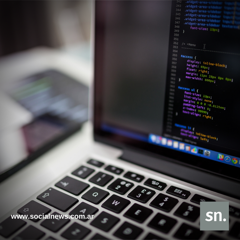 Social News tweet media