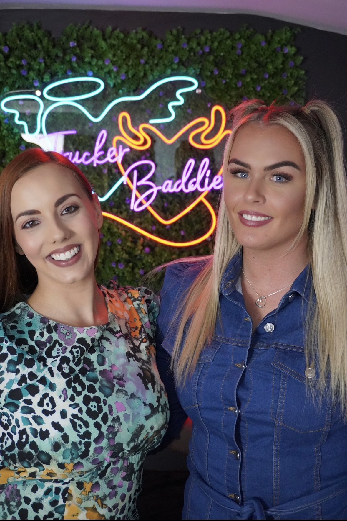 TW Pornstars - VistaWife. Twitter. Have you met my new friend