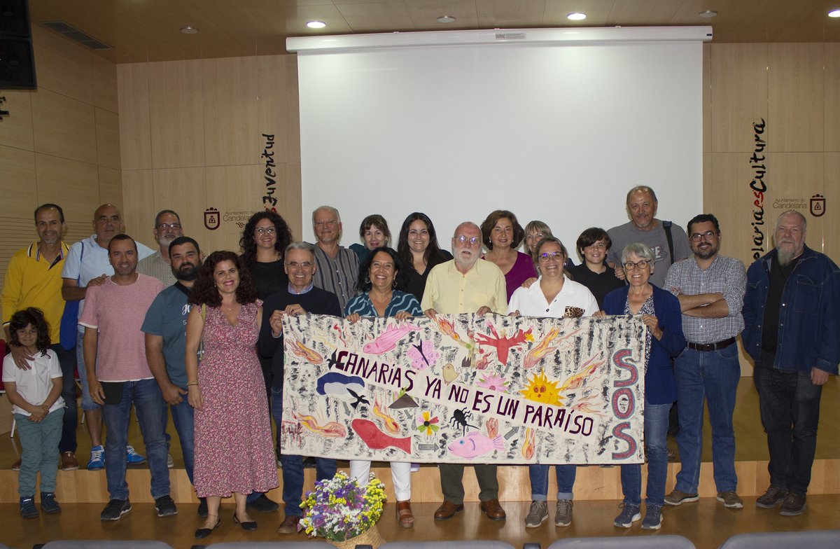 USPCandelaria's tweet photo. Acabar con los #vertidos es una de las primeras tareas que Tenerife debe asumir.
@SSPCandelaria hace años que trabaja para lograrlo y, ahora, lo hará desde #UnidasSiPodemos, junto a @PodemosTfe e @iuctenerife.

Ayer vimos parte de la problemática y posibles soluciones.
#Vota #28M https://t.co/42BSYOPrbh