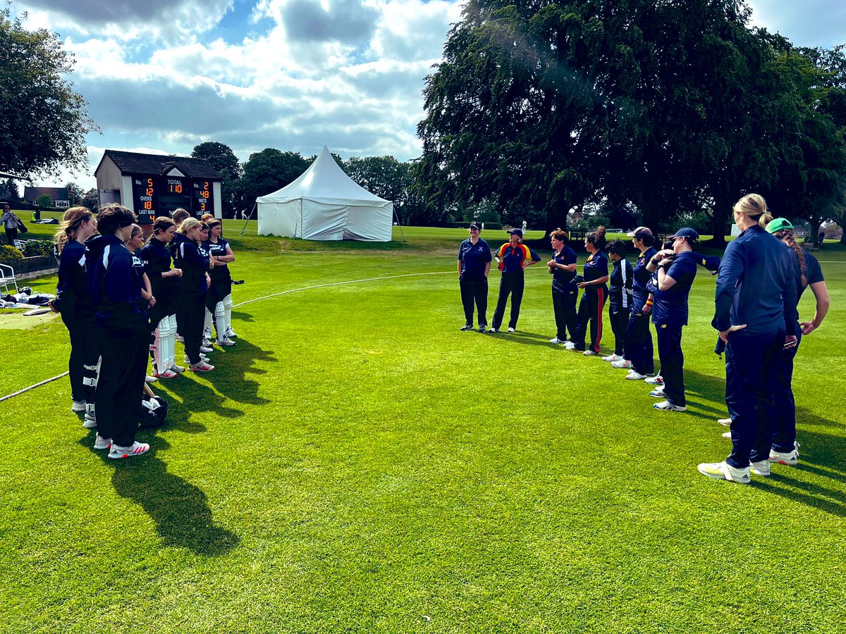 EpsomC_Cricket's tweet photo. A fantastic day of cricket at the college today with the girls 1st XI welcoming an @HomeOfCricket Womens XI. A tense game played in the right spirit with the college coming out on top. @EpsomC_Sport @EpsomCollegeUK #MCCcricket https://t.co/189unJ46Ol