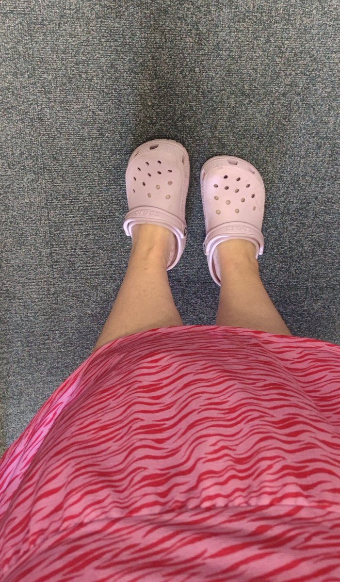 Laura May Rowlands tweet media