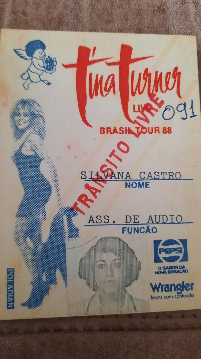 Achei meu ingresso do Pacaembu de 1988 com a musa Tina Turner do tempo que ingresso não era uma droga de pulseirinha ridícula!!! #TinaTurner #TinaTurnerRIP #Tina #Tina_Turner #tinaturnertribute #TINATheMusical #TinaTheBest #tinaturnerforever