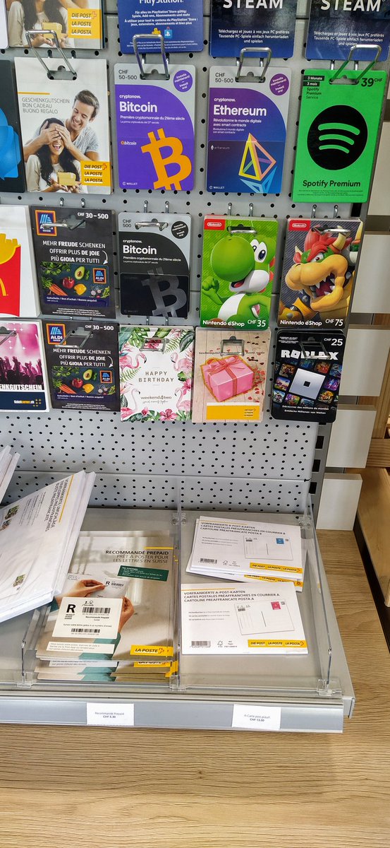 BobiloArt's tweet photo. Seen in public Post Office in Switzerland: #btc and #eth buying cards.
@ladyofcrypto and @cz_binance : main adoption is slowly coming, in our daily life 🤝 https://t.co/vsaU2aT0Im