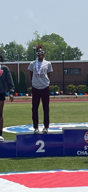 Dobyns-Bennett High School Track and XC (@dbhs_trackxc) on Twitter photo Congratulations to Samantha DeGrace for placing 2nd in the High Jump today at the State Track Meet with a jump of 5ft 6 inches.
<a href="/KCS__Athletics/">Tribe Athletics</a> Congratulations to Samantha DeGrace for placing 2nd in the High Jump today at the State Track Meet with a jump of 5ft 6 inches.
<a href="/KCS__Athletics/">Tribe Athletics</a>