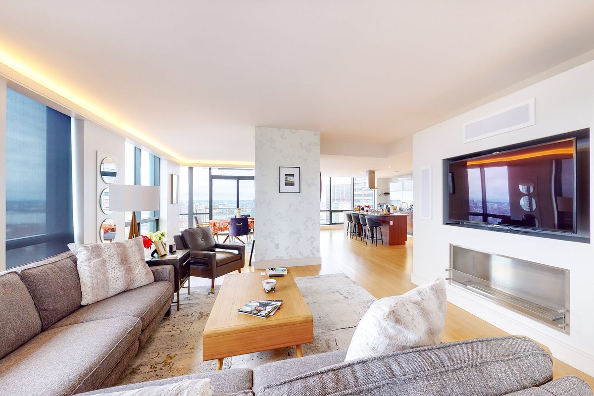 45 Province 2601
Offered at $2,995,000

Exceptional 2-bedroom residence with private terrace

617-733-4599
wlopez@mpbos.com
#RWayneLopez #BostonRealEstate #DowntownCrossing #BostonViews #BostonLifestyle