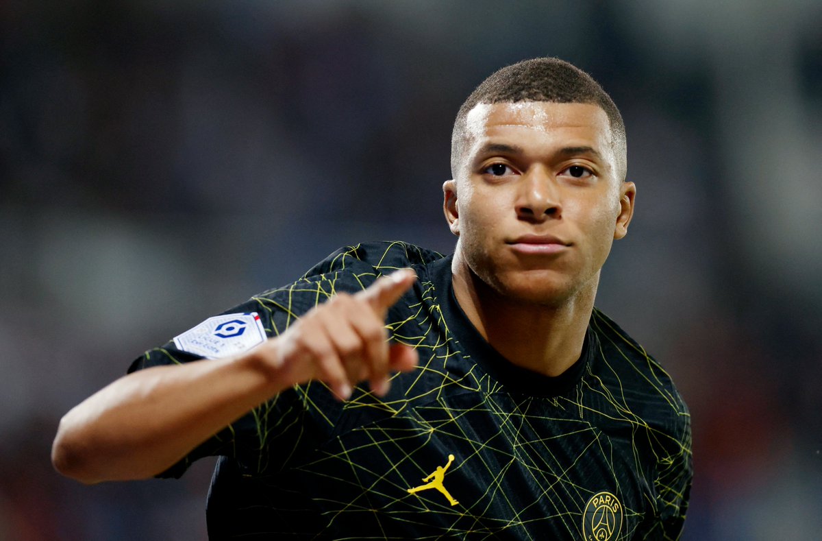 🤔Madridista, si pudieras traer a Mbappé este verano, ¿lo harías? 

🔄RT - SÍ
❤️MG - NO

💰¿Cuánto dinero estarías dispuesto a pagar?