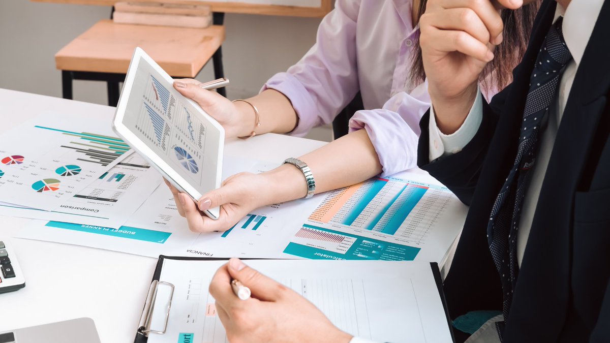 The SEC’s proposed ESG reporting rule will require companies to disclose material information on how they manage environmental, social, and governance risks. Learn more in our blog: artemia.com/blog_post/esg-…  #ESG #sustainability #transparency