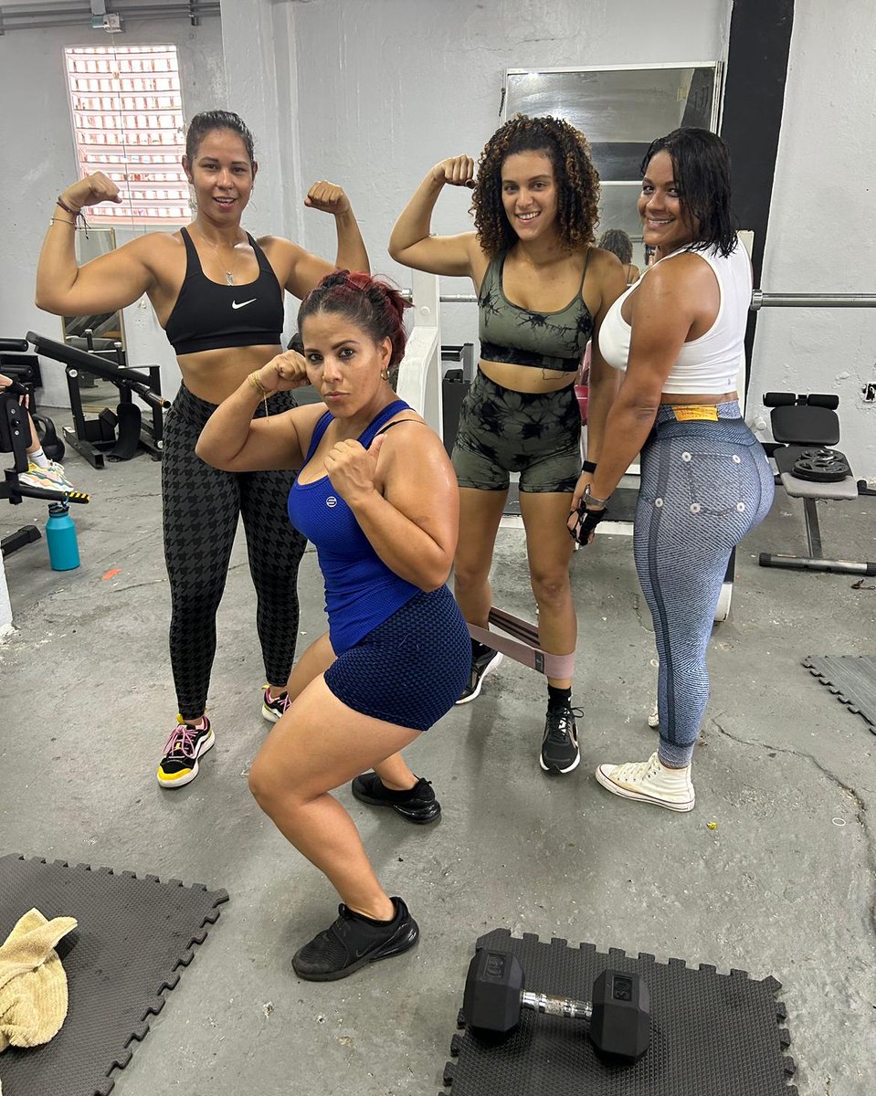 LabusadoraTCPR's tweet image. Team 8am!!!