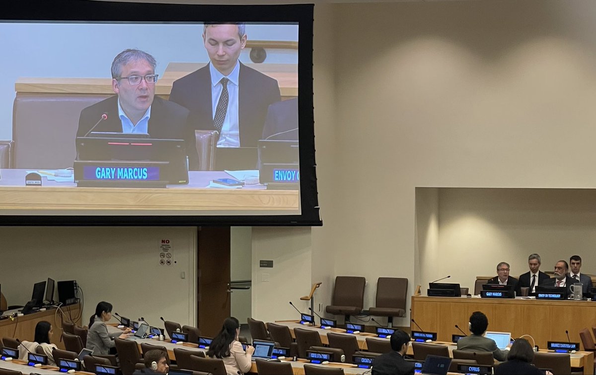 Remarkable consensus @UNTechEnvoy  #GlobalDigitalCompact deep dive on #AI:
• Urgency of the situation
• Need to bridge the global divide
• Need for transparency, accountablility, fairness & protection of privacy
• Need for global coordination in governance of AI