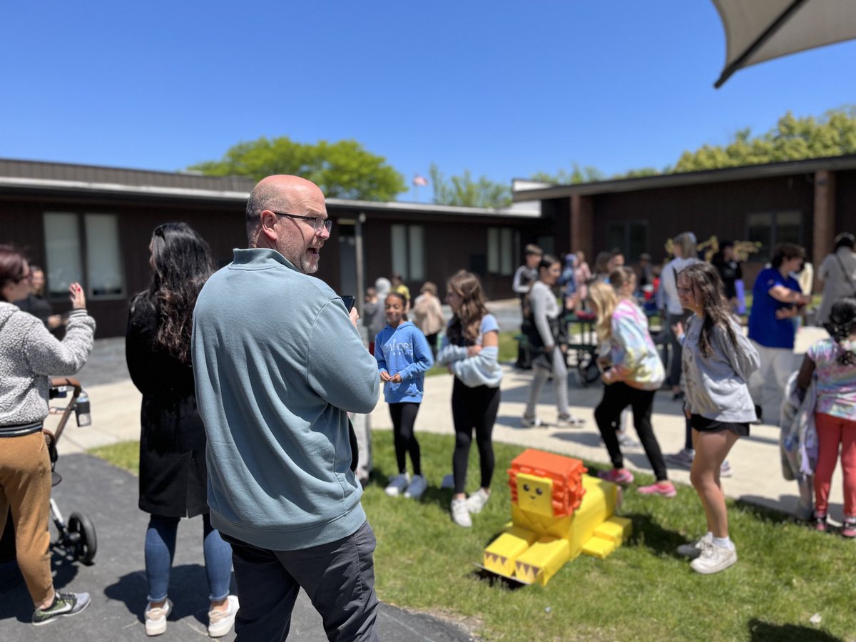 Christopher Alms (@chrisalms) on Twitter photo Fun to see <a href="/D23Sullivan/">Anne Sullivan School</a> students showing off their cube animals to VOLUMES of teachers, <a href="/D23Ross/">Betsy Ross School</a> students, and parents as part of the math zoo! #PROUD2BD23! Fun to see <a href="/D23Sullivan/">Anne Sullivan School</a> students showing off their cube animals to VOLUMES of teachers, <a href="/D23Ross/">Betsy Ross School</a> students, and parents as part of the math zoo! #PROUD2BD23!