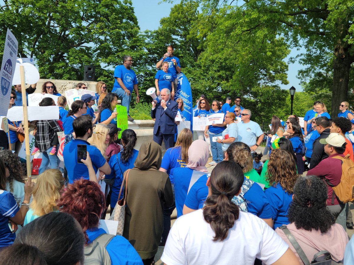 Yesterday I was proud to join <a href="/UFT/">UFT</a> in their fight for A FAIR CONTRACT for ALL NYC TEACHERS! Thank you to everyone who came out. Only together can unions stay strong!