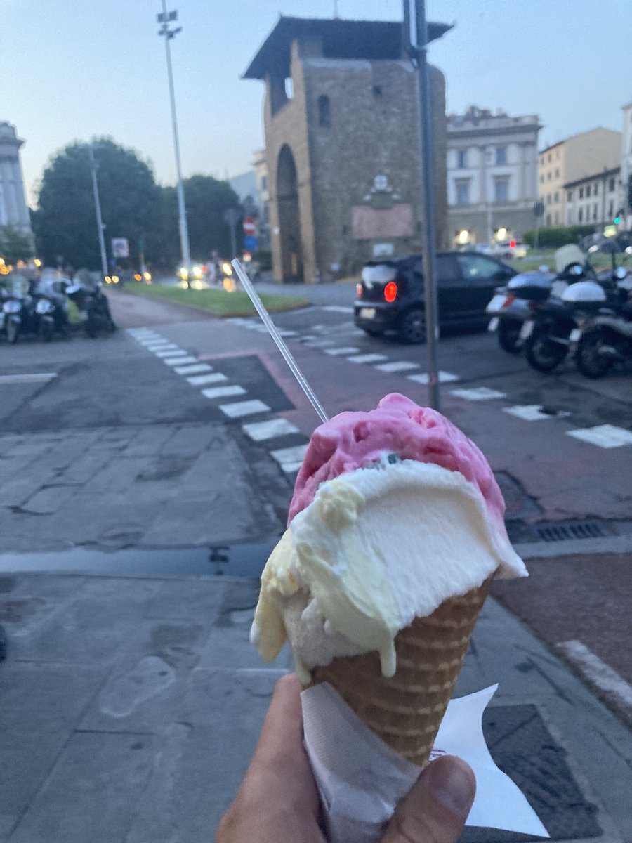 Anže Pečar tweet media