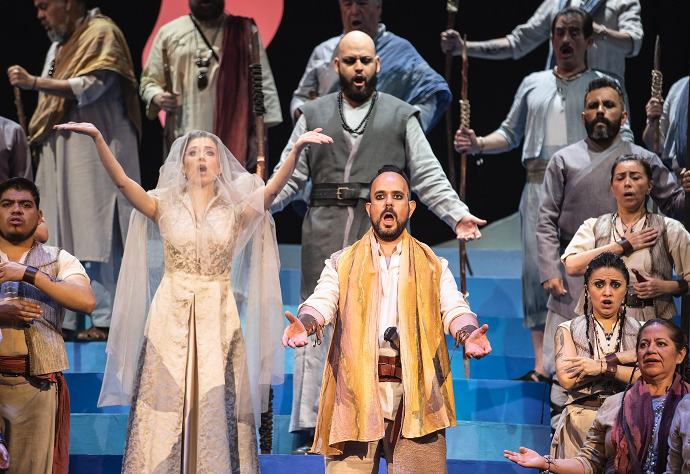 InterescenaMX's tweet photo. HOY @OperaINBAL presenta la 1era de 4 funciones de "Los pescadores de perlas" de Bizet en el @PalacioOficial bajo la batuta de @ivanlopezr_dir y la direc. escénica de Juliana Vanscoit y Fabiano Pietrosanti #PasesDobles HOY interesados deben CONFIRMAR presentarse 7:30+ RT+ Nombre https://t.co/bKQucshPXo
