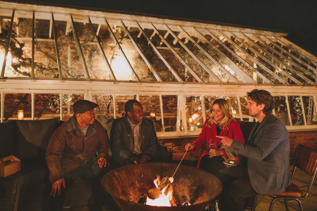 Hampton Manor (@hamptonmanor) on Twitter photo How do you eat yours? It's definitely s'mores season @smoke_hamptonmanor, with the extended terrace and warmer summer evenings making it an even better way to finish your meal with <a href="/stuart_deeley/">Stuart Deeley</a> and the team.
#woodfired #woodfiredcooking #terrace #summerdining #smoke How do you eat yours? It's definitely s'mores season @smoke_hamptonmanor, with the extended terrace and warmer summer evenings making it an even better way to finish your meal with <a href="/stuart_deeley/">Stuart Deeley</a> and the team.
#woodfired #woodfiredcooking #terrace #summerdining #smoke