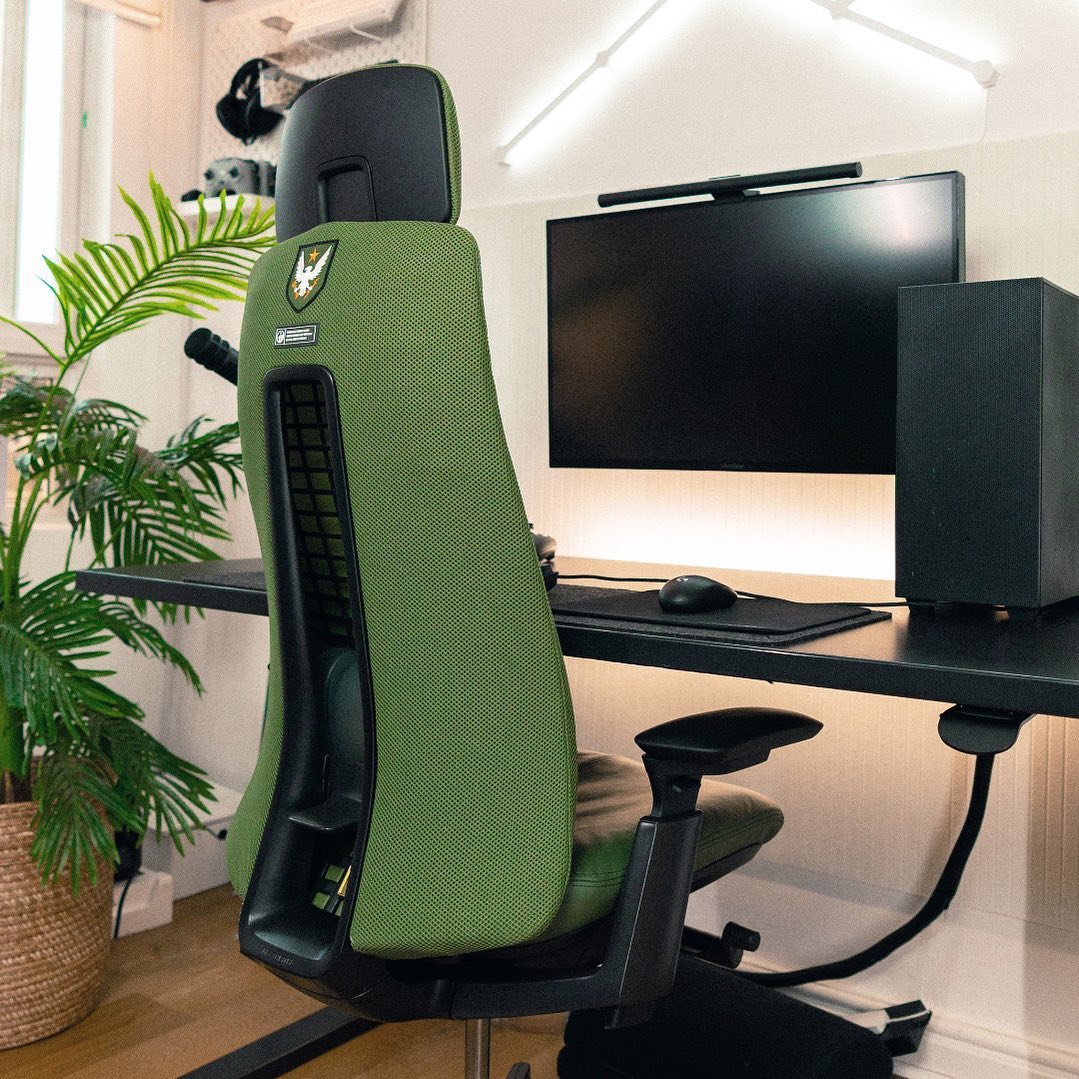 Haworth x Halo Fern Gaming Chair