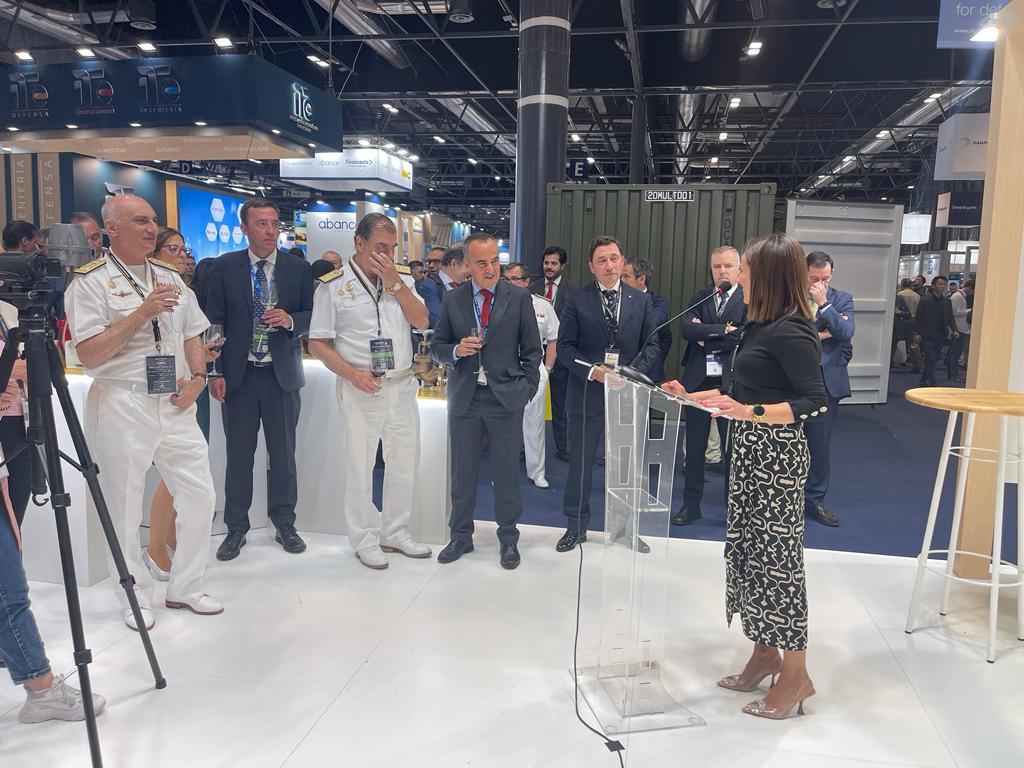 HubHispanoSaudi's tweet photo. 🎉From @HubHispanoSaudi we congratulate our partner companies Fernández Jove for their 50th anniversary and @frizonia  for their 30th anniversary who have celebrated this special milestone today at @FEINDEF_  2023.

🤝🏼We wish you many more years of success! https://t.co/5nnVJLSz9E