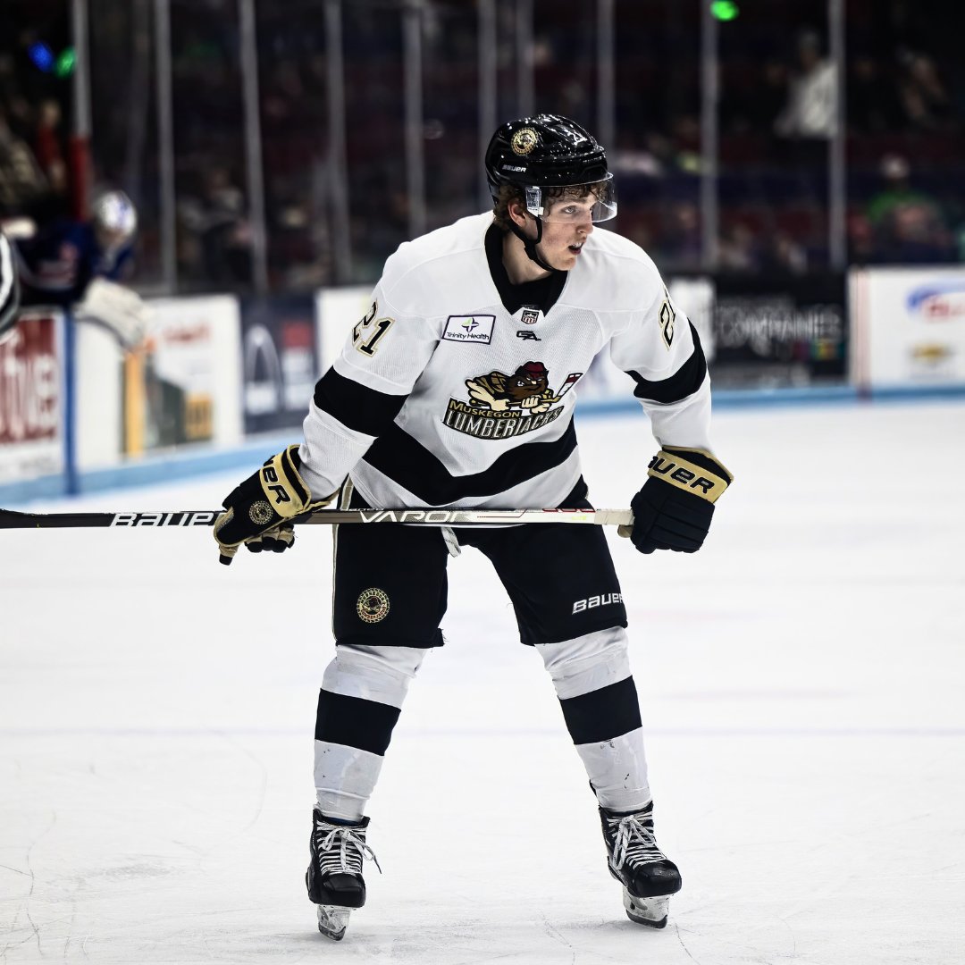 MuskegonJacks's tweet photo. 🪓After The Final Buzzer🪓

The only 2002 birth year on the Lumberjacks Offense @NRexine impressed in his final season of Junior Hockey with 35 points in 62 games. His biggest offensive output came in a February matchup against the USNTDP with a 2 goal, 2 assist, 4 point performance helping the Jacks to a win. Next season Rexine will start his College Hockey career as a member of the Colgate Raiders in the ECAC.

#chopchop