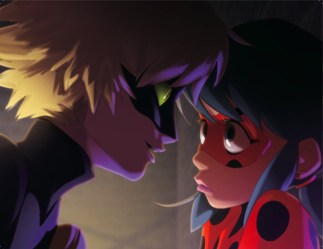 ambarsenpai's tweet photo. OmG! The parallels 😍😍😍
Official art/ series/movie #MiraculousLadybug #ladybug #catnoir #miraculousmovie #MiraculousNetflix https://t.co/0JhzIfqgBb