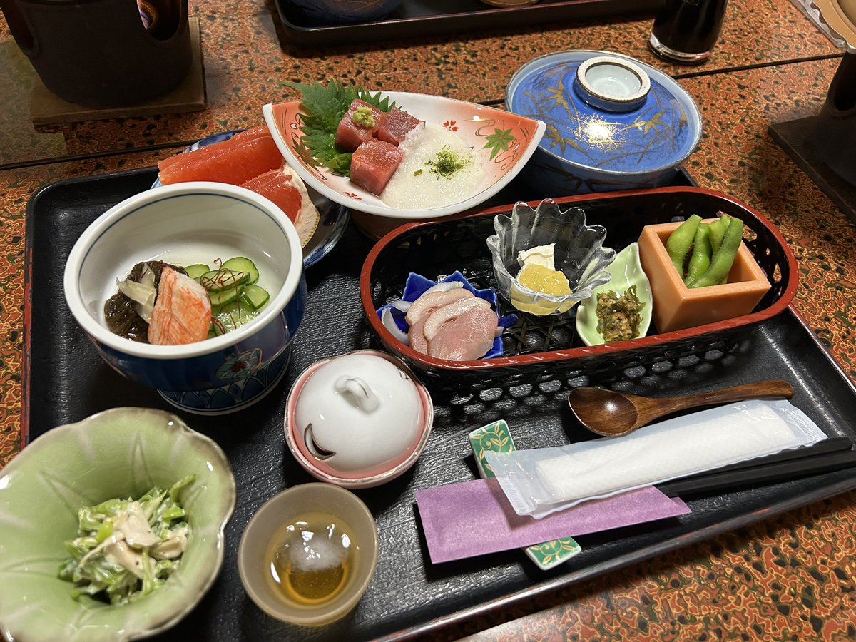 ご飯がめっちゃ美味しかった https://t.co/zoIFbqF6iq