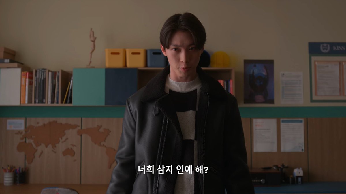 진심 이렇게 골때리는 드라마 글리 이후로 처음인듯Translate post