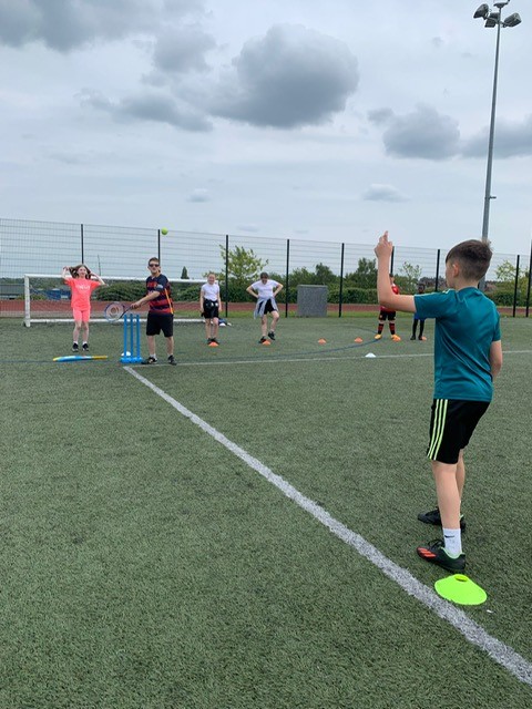 MeynellSchool's tweet photo. It was brilliant to have the chance to see the school's 3G pitches. Well done to all involved. #sheffieldwednesday #Meynell #TeamMeynell #Chaucer @chauceracademy https://t.co/YzfWjQw2hV