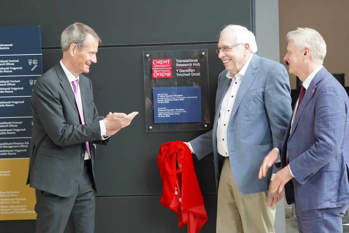 A great day at the official #TRHLaunch, home to ourselves and <a href="/CCI_Cardiff/">CCI</a>. Unveiling by Prof. Don Wuebbles followed by the <a href="/CUNetZero/">Net Zero Innovation Institute</a> #NetZero symposium. #EUfundsCymru