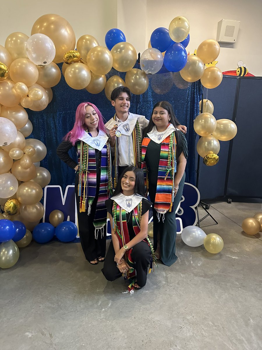 Milby HS National Honor Society tweet media