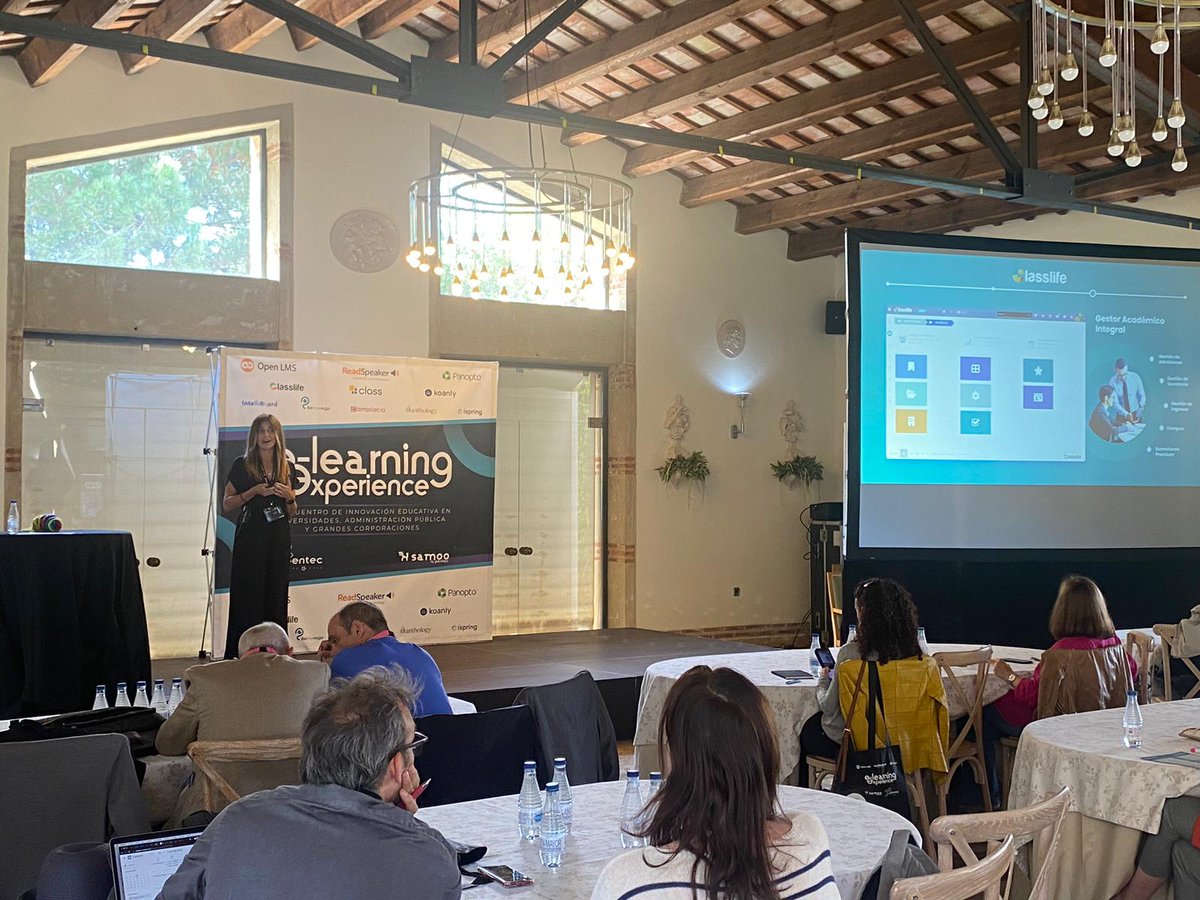 Ha sido un auténtico placer poder asistir y participar con una ponencia en #ElearningExperience23 de la mano de <a href="/SamooElearning/">Samoo by Pentec</a> 

¡El futuro de la educación pinta muy bien! 🚀

#educacion #ponencia #EmpowerEducation