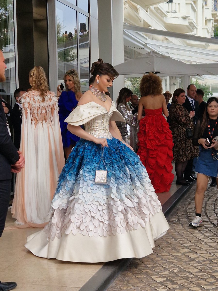 #Urvashi #bollywood #cannes2013