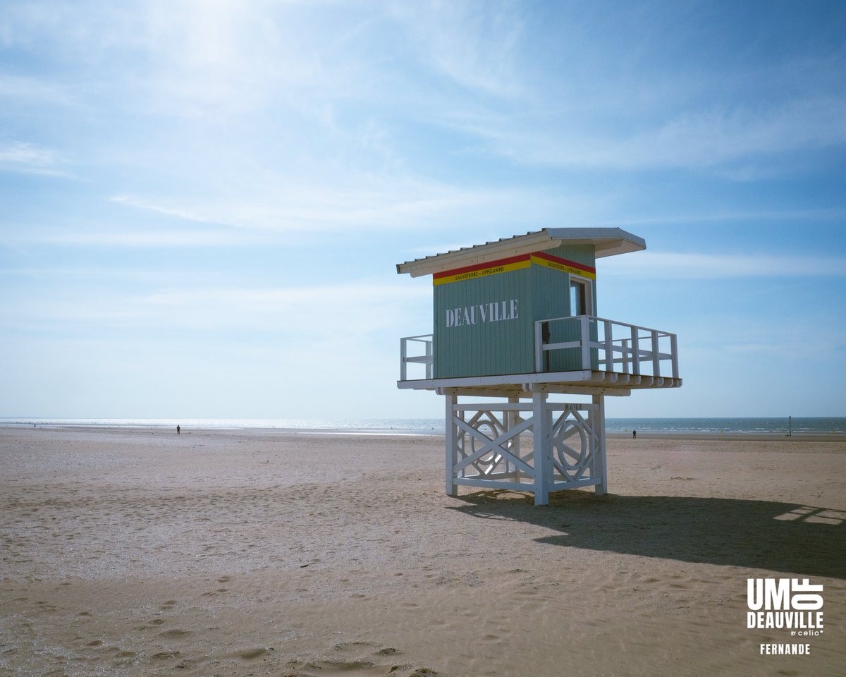 UnitedMusicOf's tweet photo. La plage mythique de Deauville comme cadre de festival : au United Music Of, on allie volontiers passion pour la musique et plaisir à se prélasser ⛱️
📸 Fernande Photographie
#UMOF #UnitedMusicOf #deauville https://t.co/98bPE1M87k