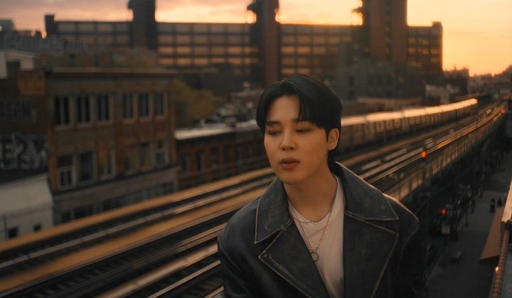 quevelly71062's tweet photo. Já está disponível o MV oficial de 'Angel Pt. 1'! 🥹💜 https://t.co/0LWsIhHeNJ