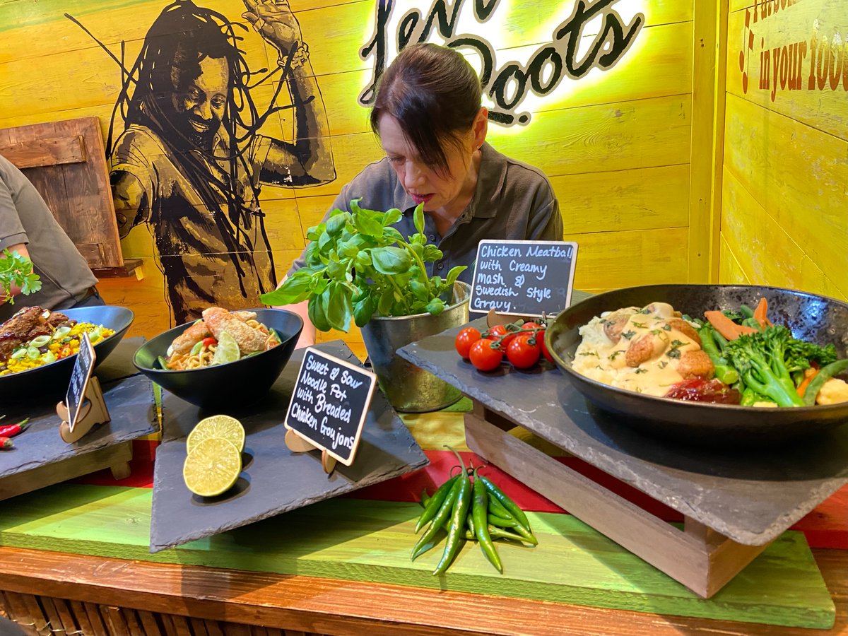 @Greengourmetuk team has had a great time on our <a href="/levirootsmusic/">Levi Roots</a> stand, meeting up with all our friends in Glasgow and "putting music in your food" at the annual #assistconf2023!!