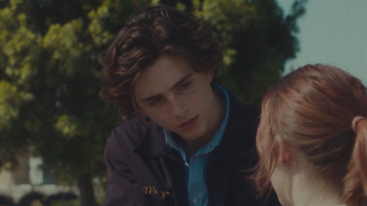 cinematogrxphy's tweet photo. lady bird (2017) dir. greta gerwig https://t.co/C6J4wbARrC
