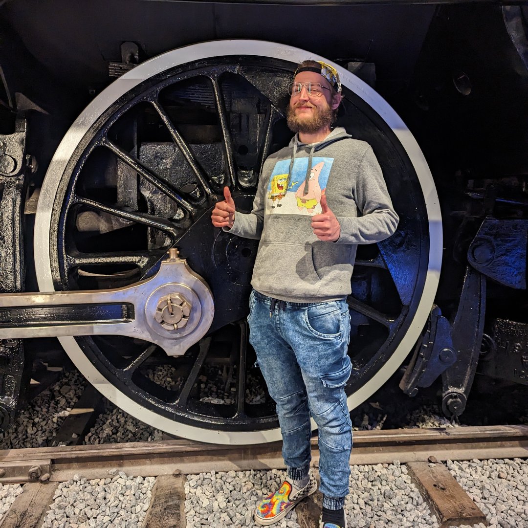 Grade 10 students in science this semester had an opportunity to travel to Ottawa and tour the Museum of Science and Technology (as well as LaserMaxx) to learn about optics, climate change, and technological advancements through history. A great time was had by all!