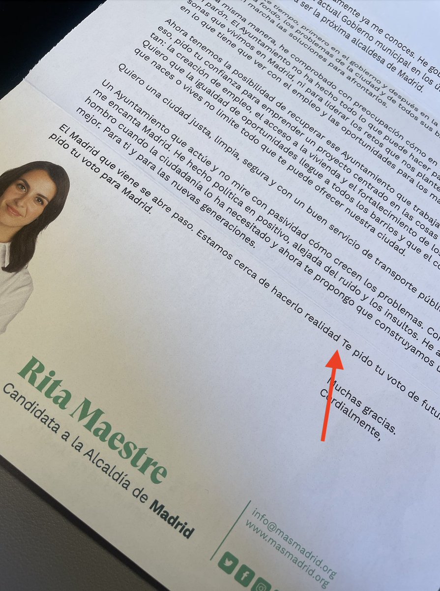 jorgesegado's tweet photo. ¿Alguien se lee los programas electorales? ¿El candidato? ¿Alguien de su equipo? ¿Tan difícil es el uso de las tildes y los signos de puntuación? Llamadme tiquismiquis, pero una buena ortografía es una actitud. https://t.co/itFQmdPfA3