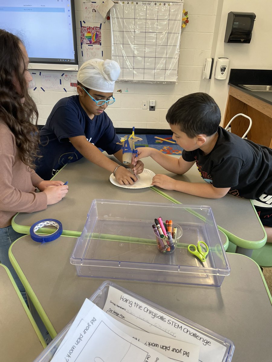 Mrs. Easteadt tweet media