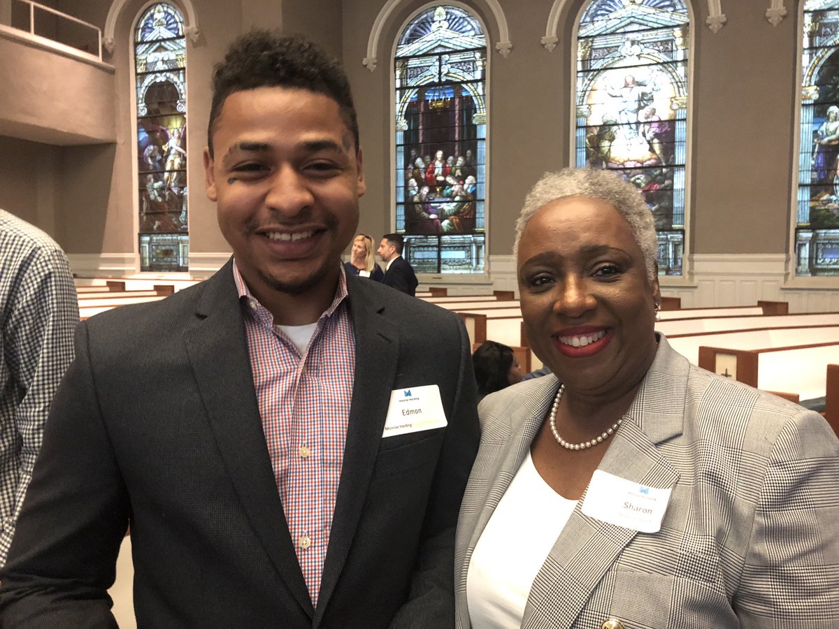 SharonForNash's tweet photo. This morning at the @monroeharding Breakfast I met Edmon, a gifted speaker. If it wasn’t for #monroeharding giving him the opportunity, he would not have such a bright future ahead. Thank you to #monroeharding for giving kids the love &amp; social services that allow them to dream. https://t.co/zSI0JCnPFN
