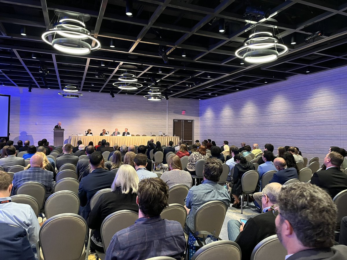 NJStateBar's tweet photo. A panel of seasoned judges and appellate advocates detail the best practices for succeeding on appeal. From writing a good brief to tips for oral argument. #NJSBAAC #NJStateBar https://t.co/DR2QaYT2r6