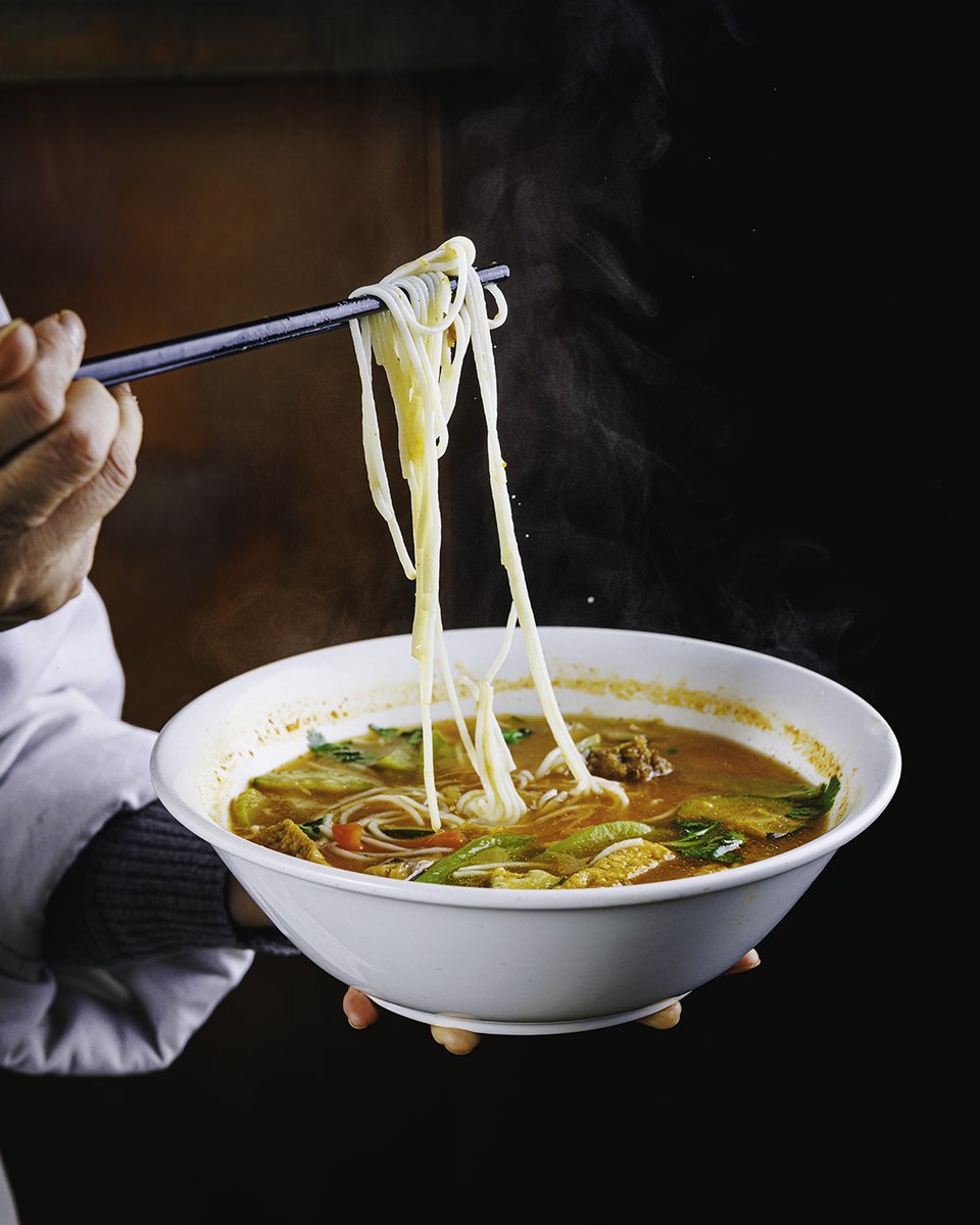 We are loving this warm weather we’ve been getting. But we’re not about to lose our craving for noodle soup either. Pho is for all weathers! 🍜 #NoodleSoup #VietnamFood

🚴 We are now on Uber Eats!