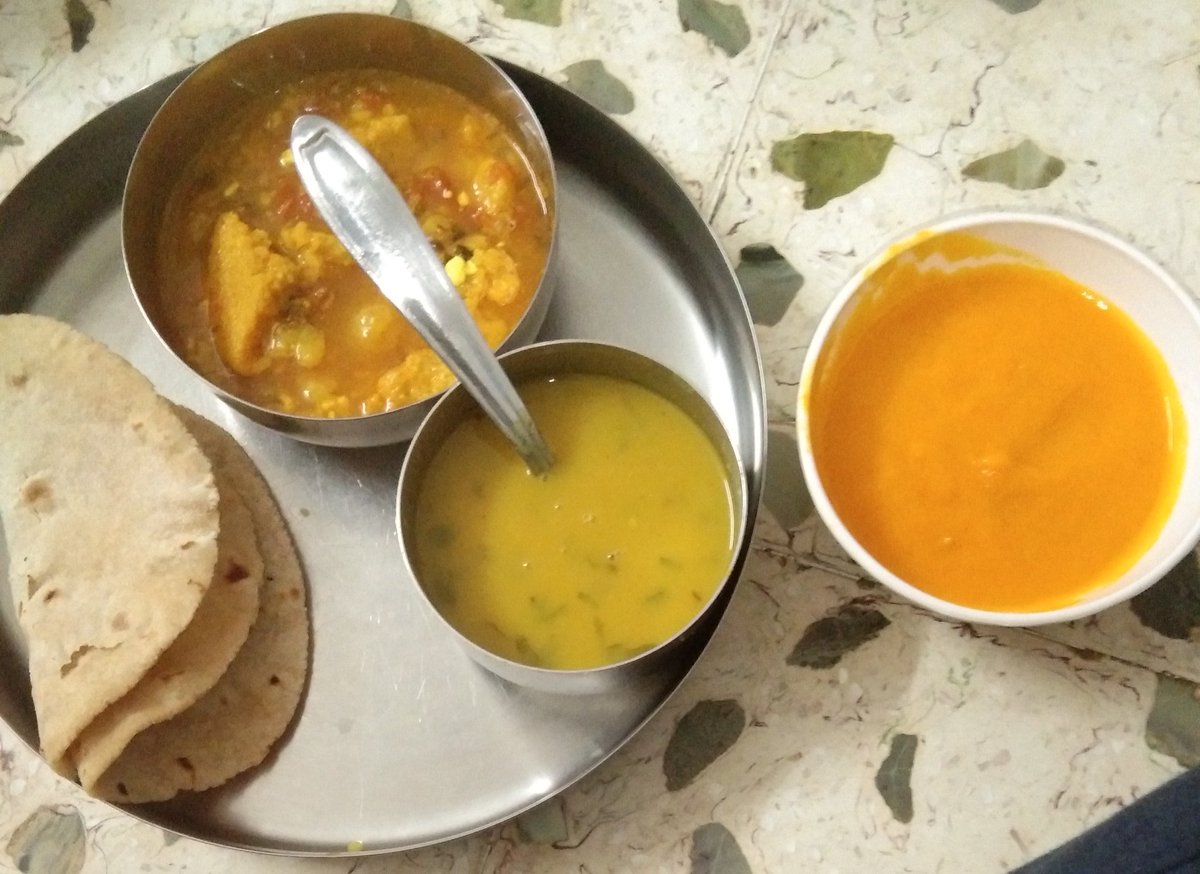 Thursday dinner time with aloo gutta subzi, tuvar dal, roti, rice and aam ras.
#homefood #homecooking
#thursdaydinner #thursdayfood #foodblogger