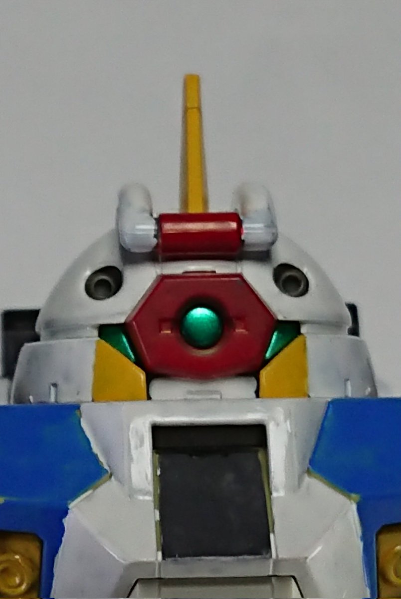 ASKY_GPVS's tweet photo. お久しぶりです。今年はモデコンに出せなく各々忙しかったですが元気です。
ようやく #デミトレーナー
が完成しました。ライフルを横に構えたポーズをしたいがためのExｰS風です。
一応真ん中のモノアイみたなのではなくちゃんとツインアイのつもりです。
#ガンプラ #HG #水星の魔女 #G_Witch #ExｰS https://t.co/o5AjqlO4SV