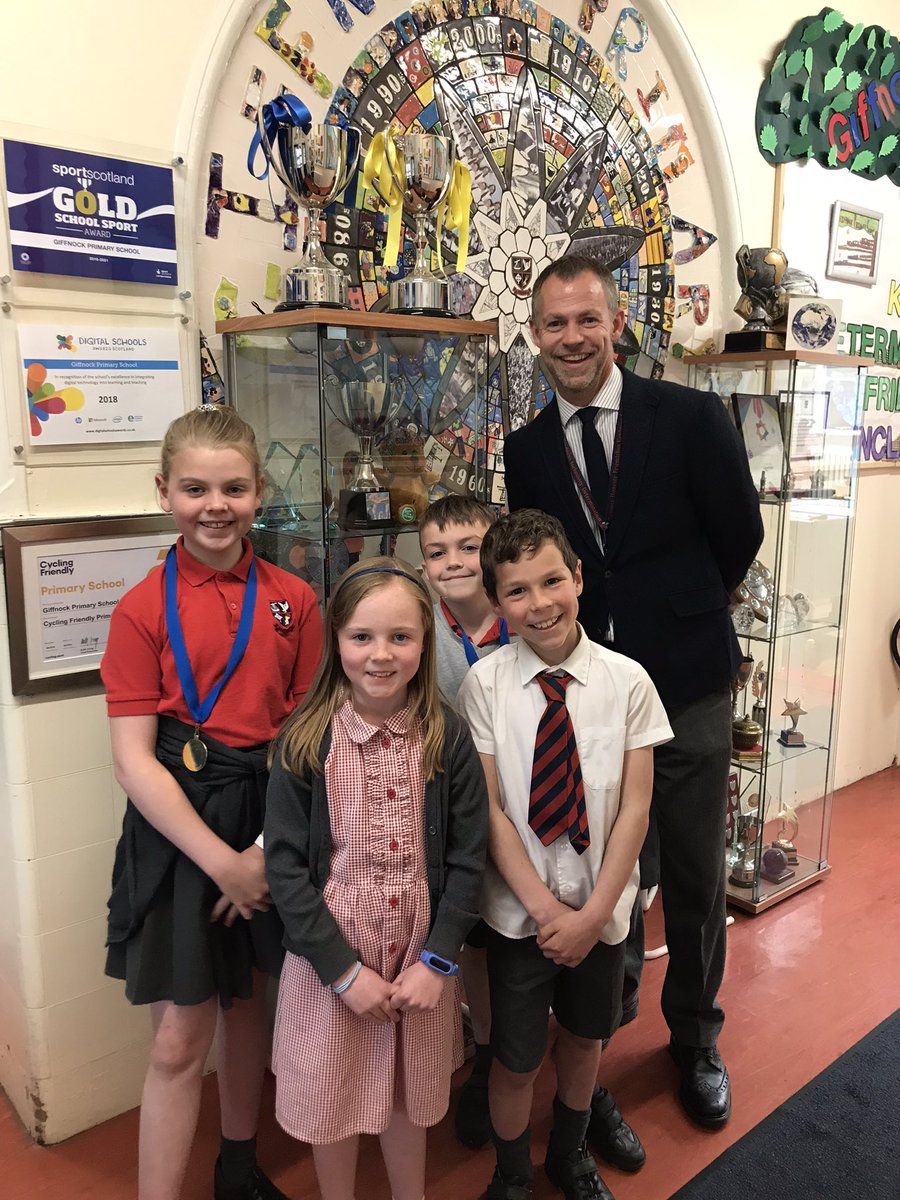 Our newly crowned ERC Tennis champs have been sharing their trophy round the classes today and it is now in pride of place in our school reception 👏🎉