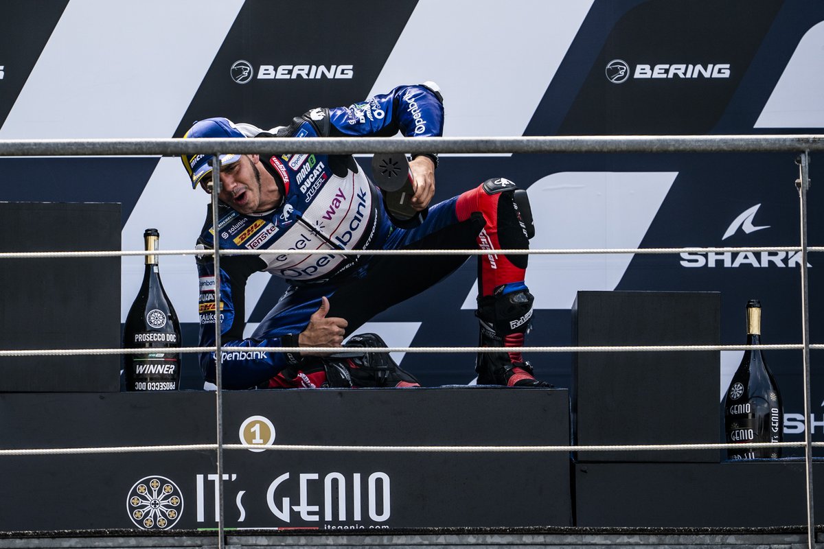 AsparTeam's tweet photo. Time flies... but the #KneeGround remains!! 🤩

It was 10 years since our last victory with @jorditorres81 until the #FrenchGP... but it seemed like yesterday when we saw him on the podium! 

#TBT @MotoGP https://t.co/ymmwaXN9rx