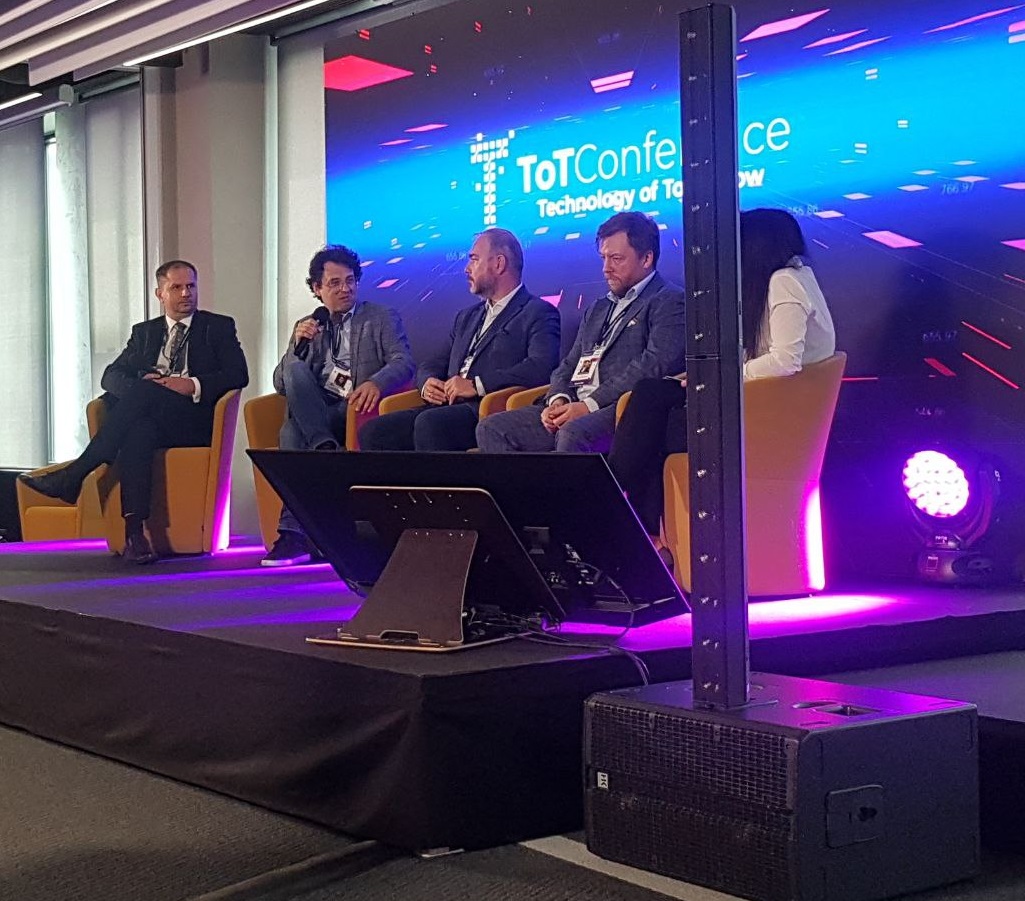 Chain4Energy's tweet photo. Great news from the #ToTConference! #C4ETeam, led by CEO @DSkrobacz, is here to discuss the future of #Blockchain, #IoT, and #AI ๐ช
Dominik will be sharing insights on the synergy of these technologies on the panel๐ฌ
In the meanwhile, let's take a look at how our team has been rolling!
Stay tuned for more live updates! ๐๐
#Crypto #C4E #Blockchain #IBC