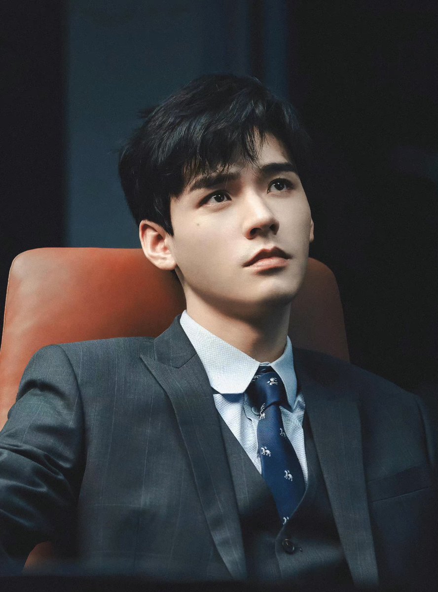 Allcbizmelons's tweet photo. 🍉 Modern drama “Rising With The Wind” will start broadcast on May 31. 
Starring: #GongJun, #ZhongChuxi
Platform: iQIYI + Hunan Satellite TV

#Cpop https://t.co/CabauH4vQ2