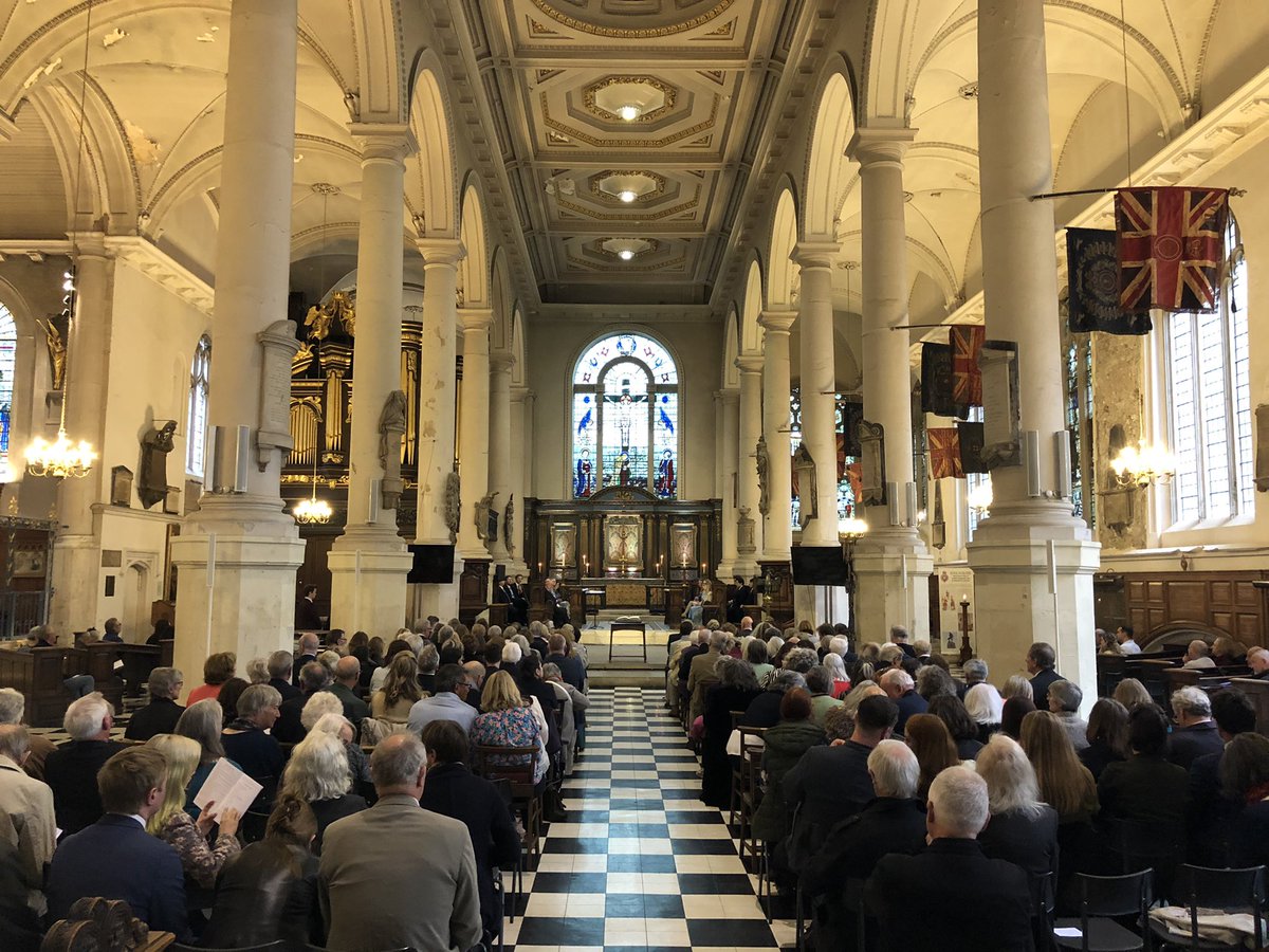 Wonderful to see the church so full for our <a href="/MusiciansChapel/">Friends of the Musicians’ Chapel</a> Service of Thanksgiving for those musicians who have been inscribed into the book. #thanksgiving #nationalmusicianschurch #choir #musician #music #service #londonchurch