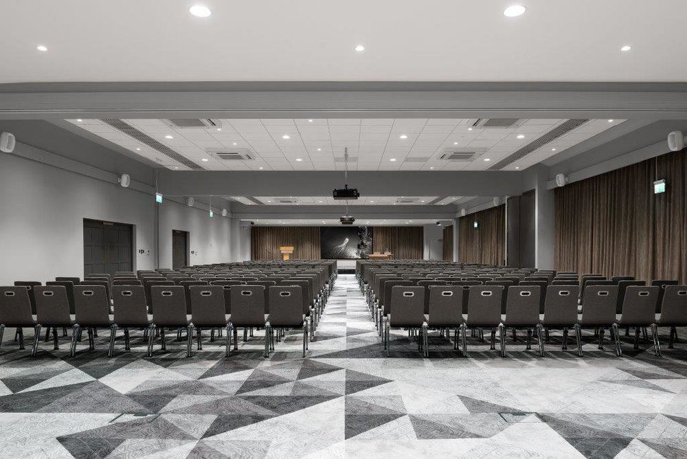 Visual_Displays's tweet image. Visual Displays' #dnpSupernova Infinity screen solution not only exceeded expectations but also delivered savings for the Woodlands Event Centre, near Cambridge! 🖥️ 💷 

Take a look &amp;gt; bit.ly/32X5IK6 

#AVtweeps #AVinstallation #TheDisplayGurus