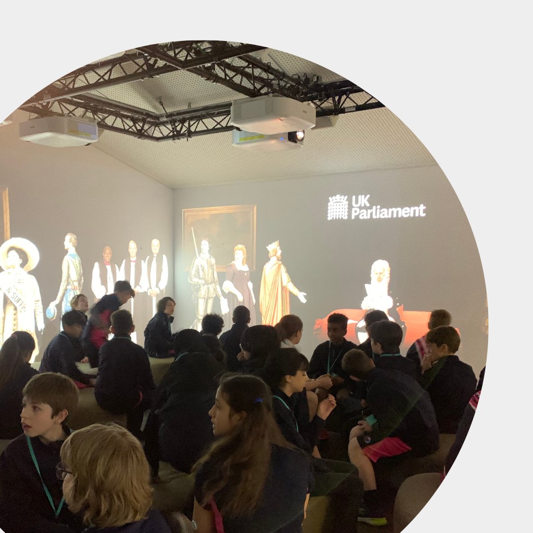 Last week Year 7 visited the Houses of #Parliament as part of their Ethics studies (democracy). They had the great chance to visit the House of Lords and the House of Commons after learning about the history and purpose of Parliament. Their questions were brilliant throughout!